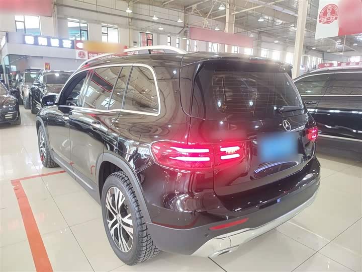 Фото 5 - Mercedes-Benz GLB-Class