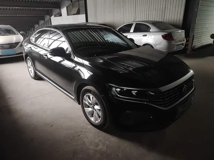 Фото 4 - Volkswagen Passat