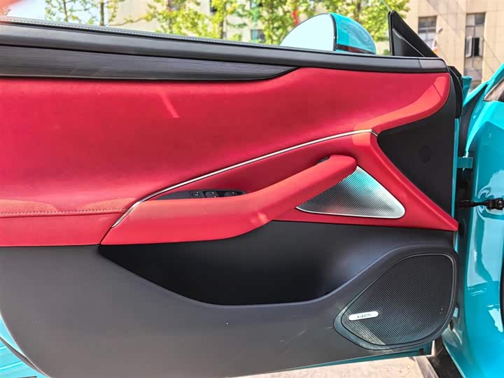 Фото 4 - Xiaomi SU7