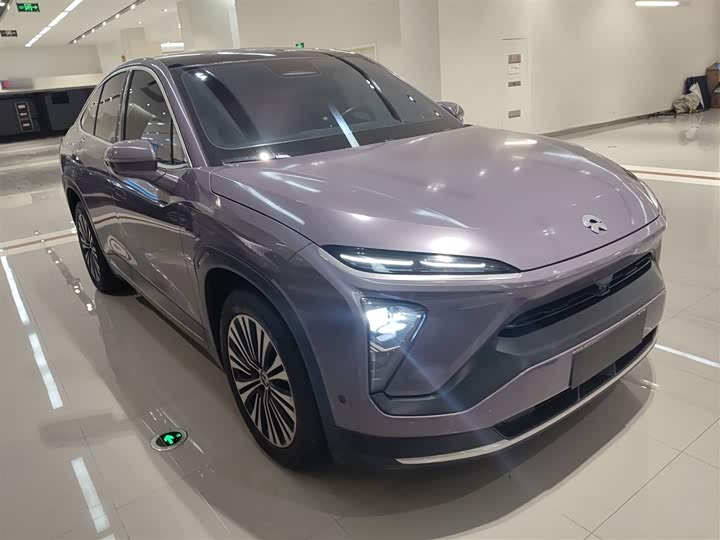 Фото 4 - Nio EC6