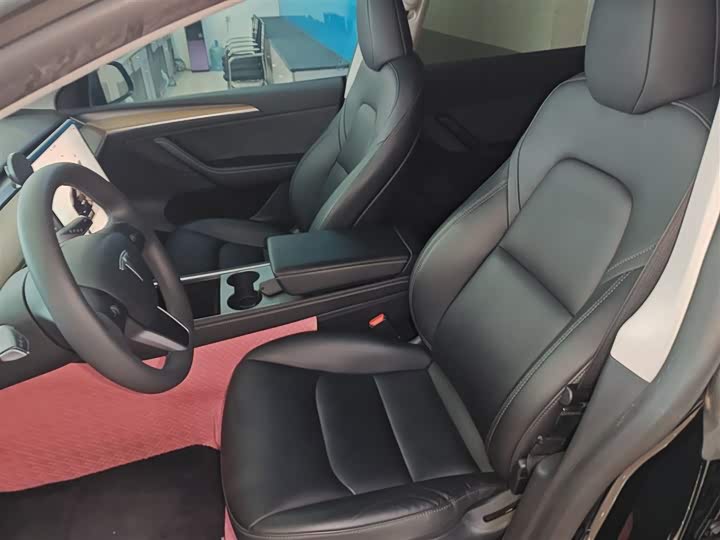 Фото 7 - Tesla Model Y