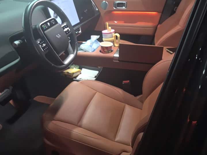 Фото 9 - LiXiang L6