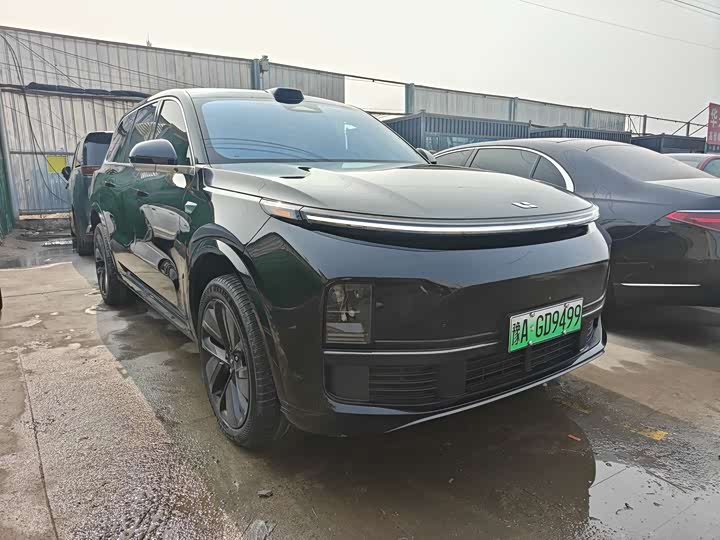 Фото 1 - LiXiang L9