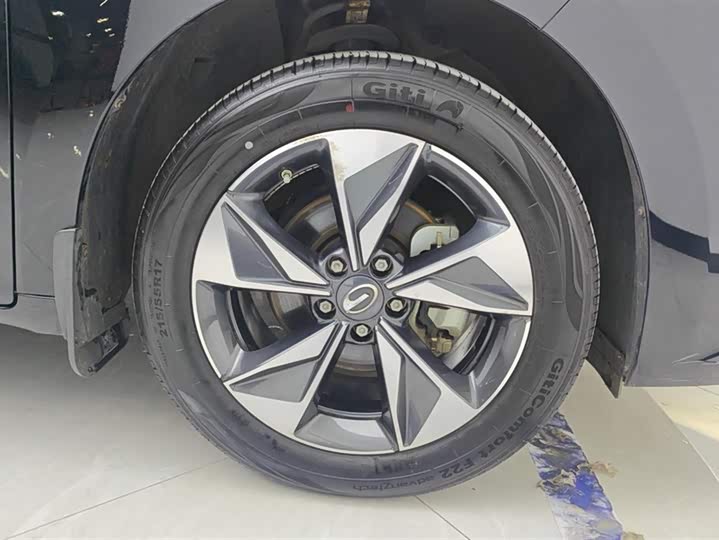 Фото 6 - GAC Trumpchi M6