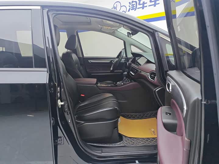 Фото 8 - GAC Trumpchi M6