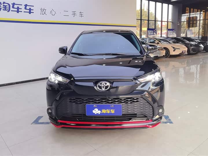 Фото 2 - Toyota Frontlander