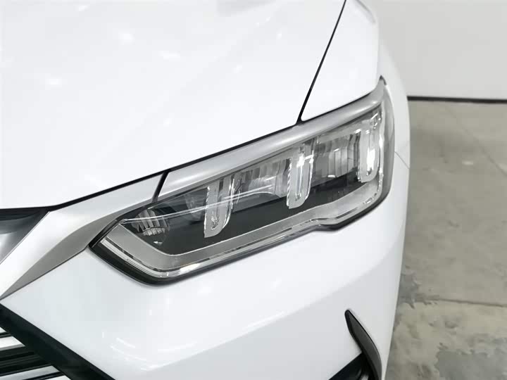 Фото 7 - BYD Song Pro