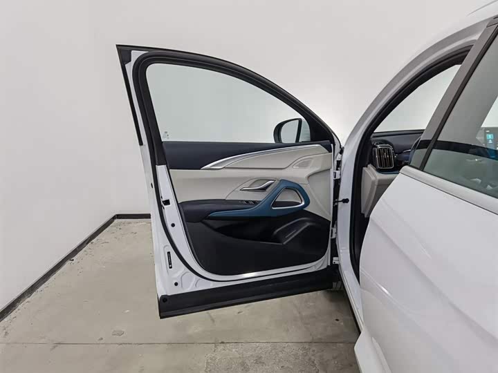 Фото 8 - BYD Song Pro