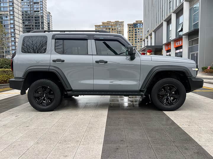 Фото 5 - Tank 300