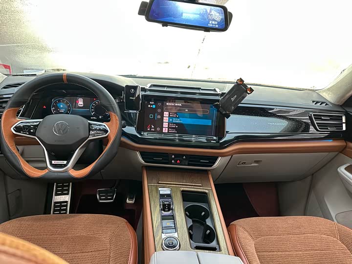 Фото 7 - Volkswagen Teramont Pro