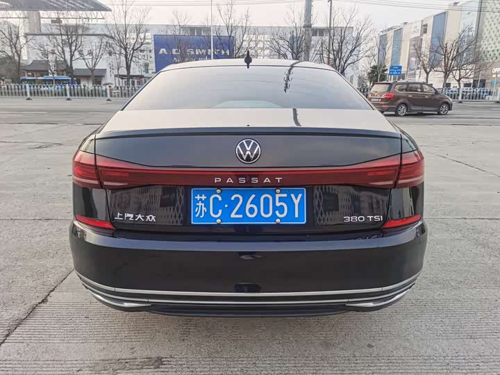 Фото 4 - Volkswagen Passat