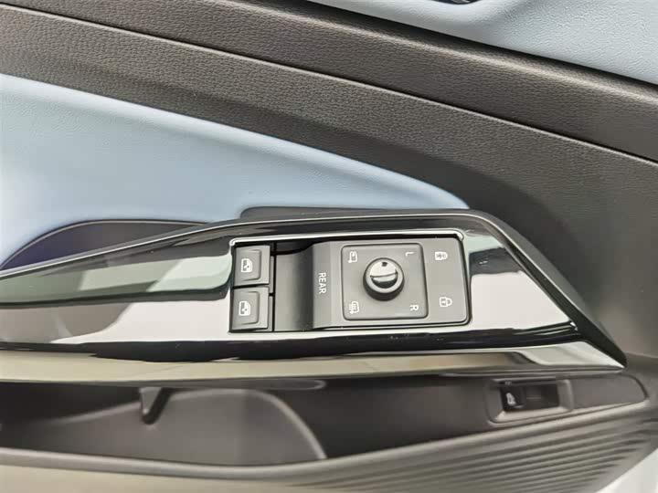 Фото 9 - Volkswagen ID.4 X