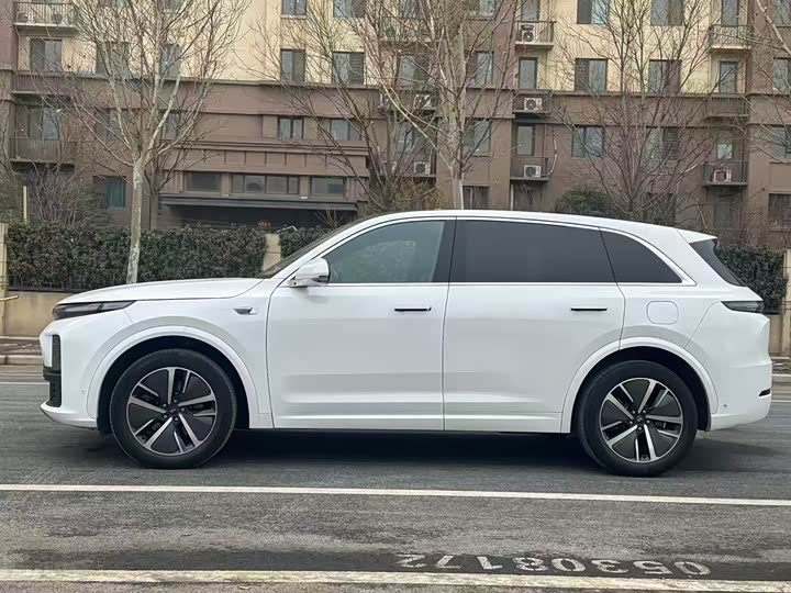 Фото 9 - LiXiang L7