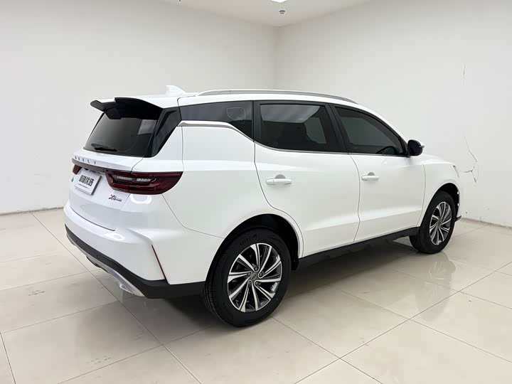 Фото 6 - Geely Vision X6