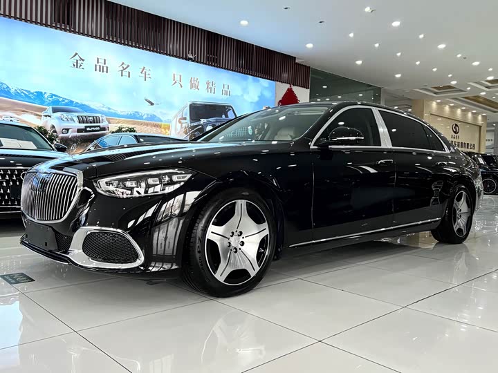 Фото 2 - Mercedes-Benz Maybach S-Class