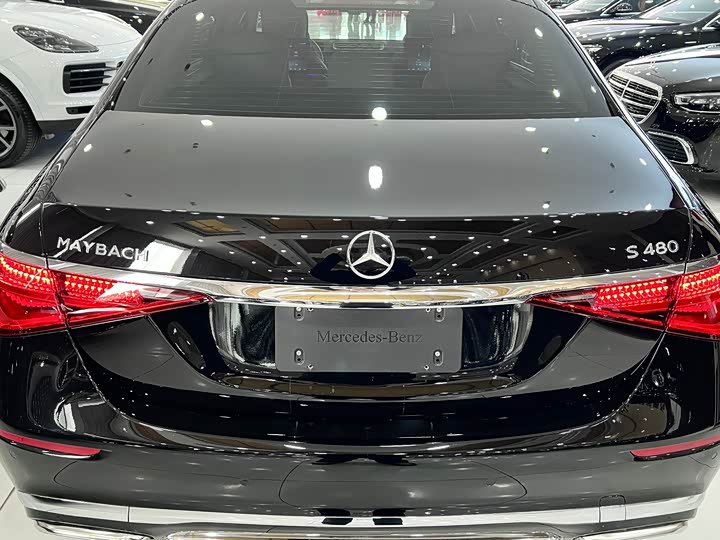 Фото 5 - Mercedes-Benz Maybach S-Class