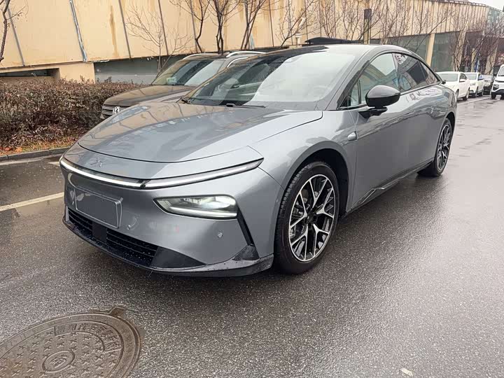 Фото 1 - XPeng F57