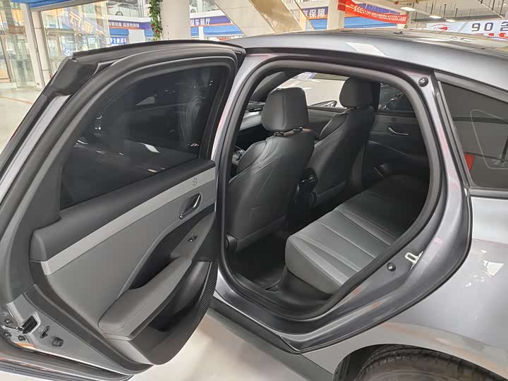 Фото 7 - BYD Qin Plus