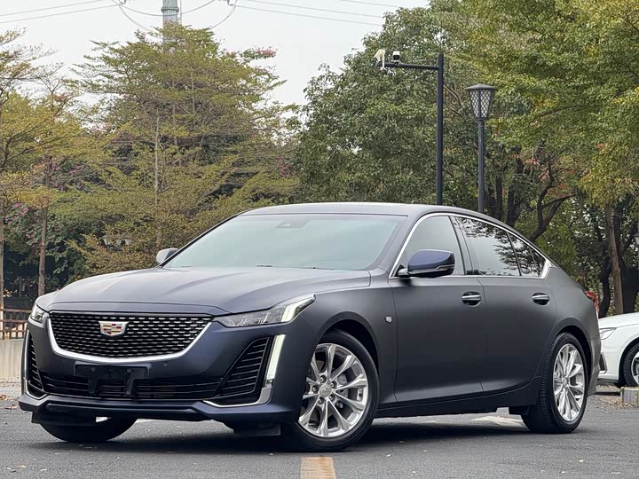 Фото 1 - Cadillac CT5