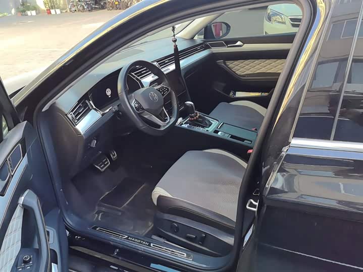 Фото 9 - Volkswagen Magotan