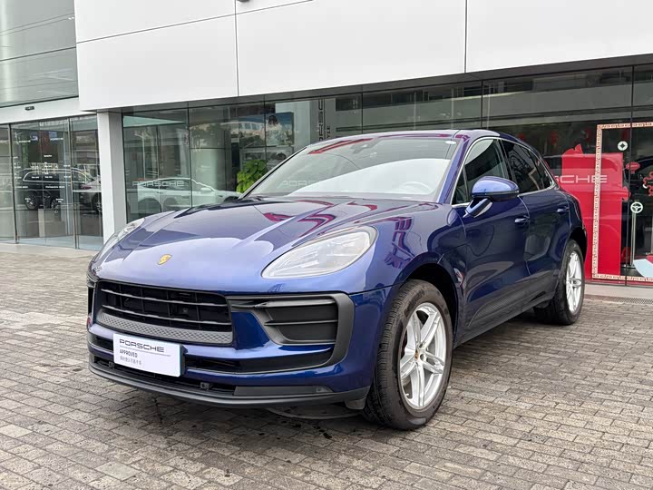 Фото 1 - Porsche Macan