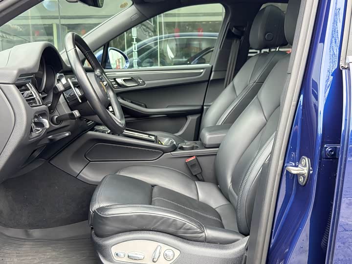 Фото 4 - Porsche Macan