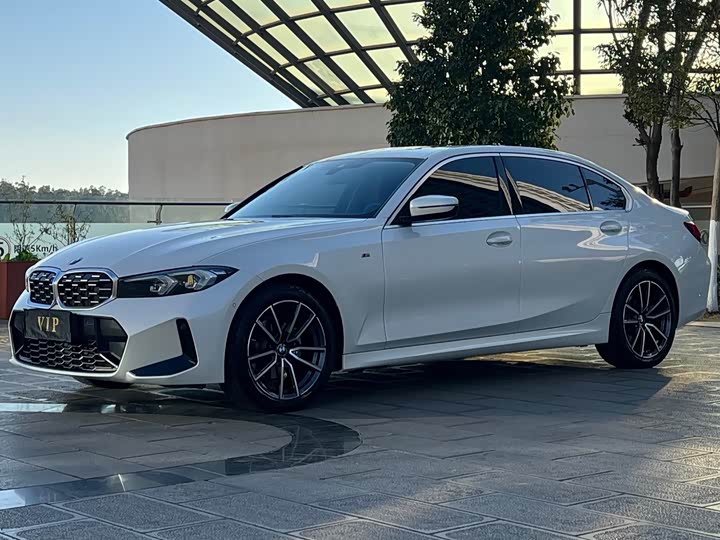 Фото 1 - BMW 3 Series