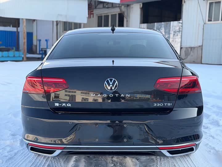 Фото 4 - Volkswagen Magotan