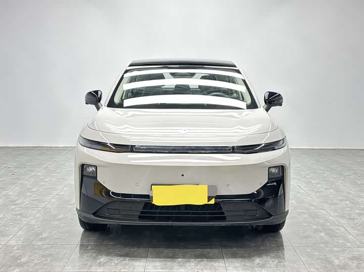 Фото 2 - Leapmotor B10