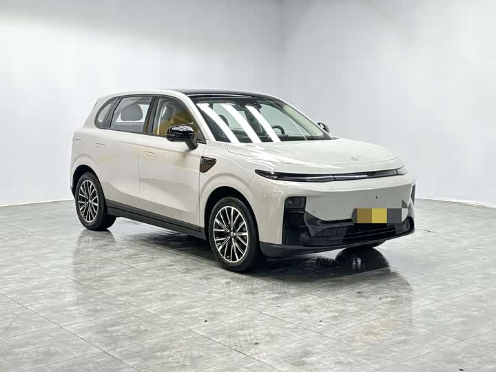 Фото 3 - Leapmotor B10