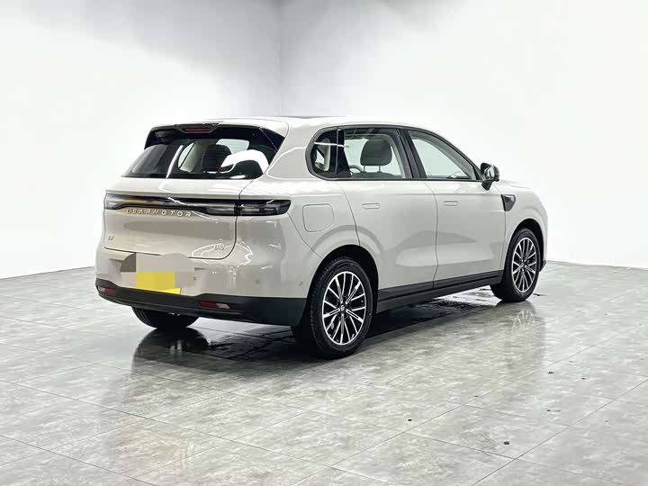 Фото 4 - Leapmotor B10