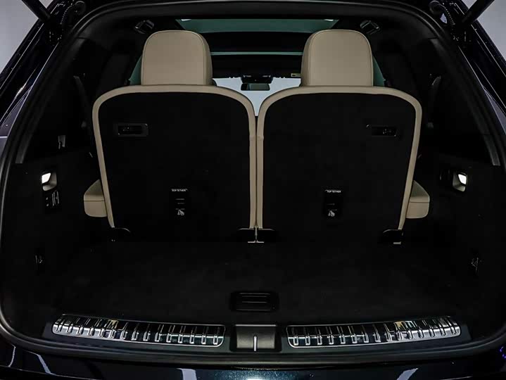 Фото 4 - LiXiang L8