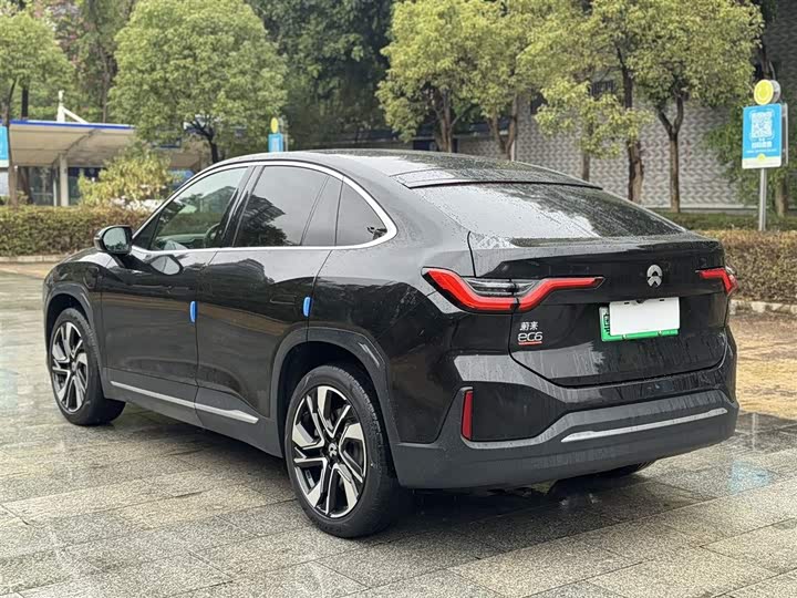 Фото 5 - Nio EC6