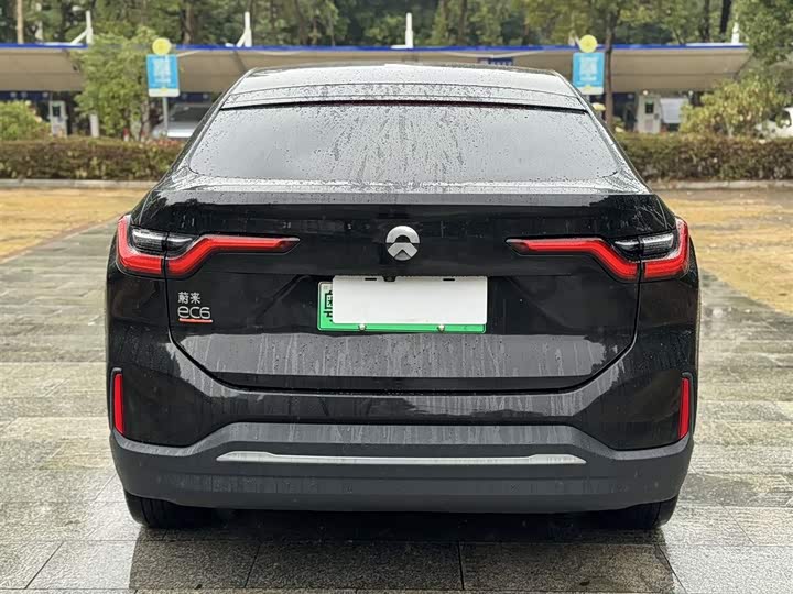 Фото 6 - Nio EC6