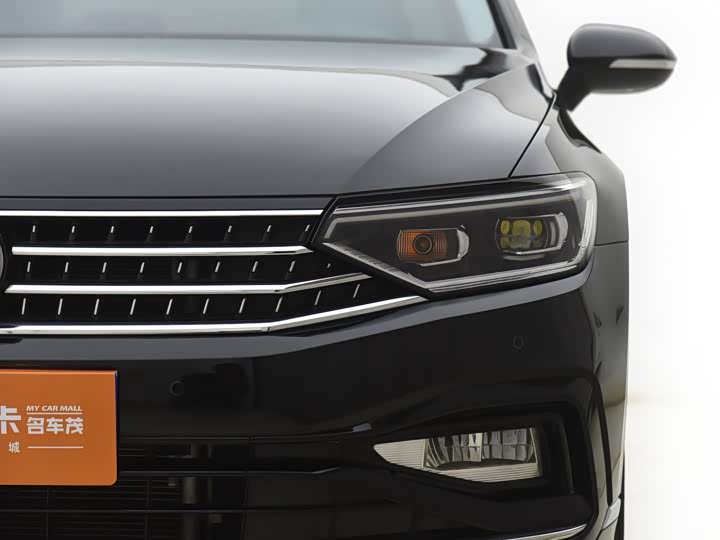 Фото 3 - Volkswagen Magotan