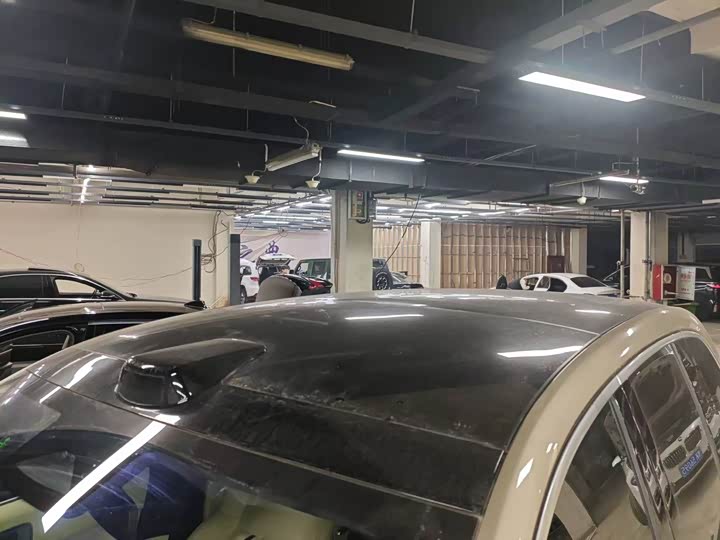 Фото 5 - LiXiang L8