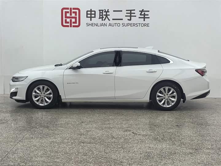 Фото 3 - Chevrolet Malibu XL