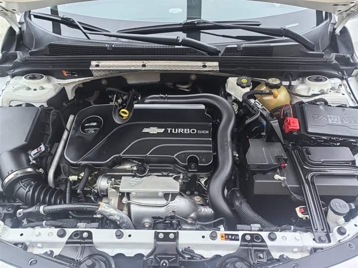 Фото 6 - Chevrolet Malibu XL