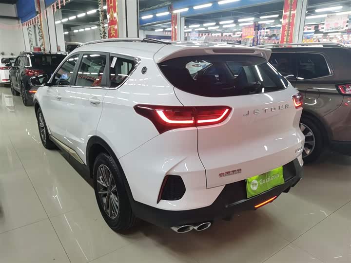 Фото 5 - Jetour X70