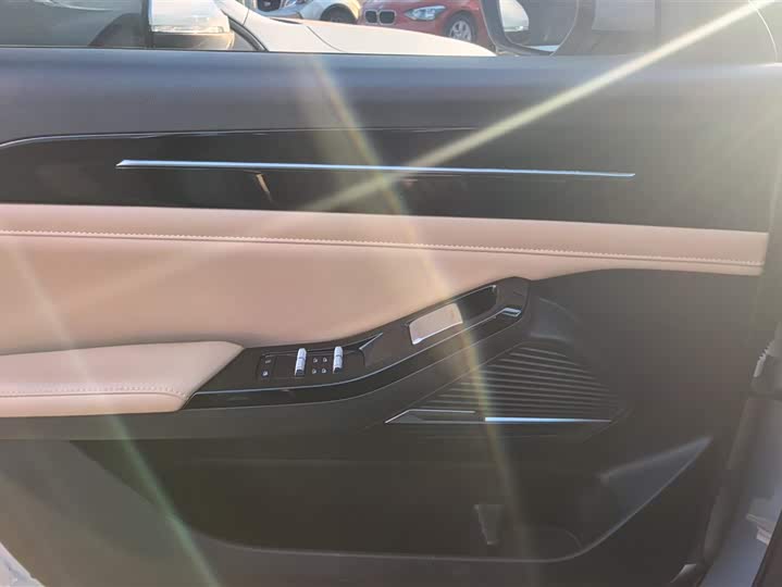 Фото 7 - Geely Galaxy L6