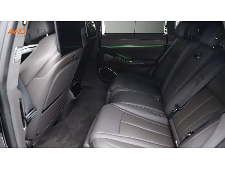 Фото 7 - Denza Z9