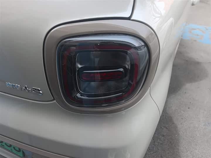 Фото 8 - Bestune Pony