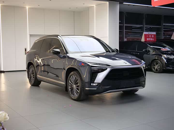 Фото 3 - Nio ES8