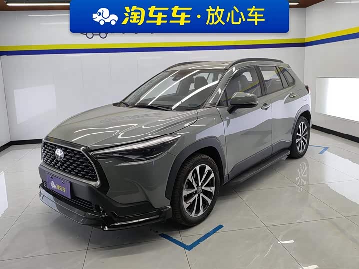 Фото 1 - Toyota Corolla Cross