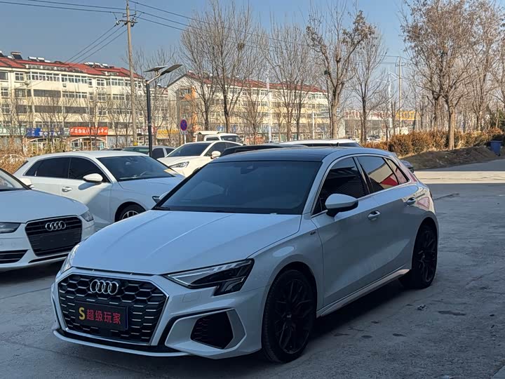 Фото 1 - Audi A3