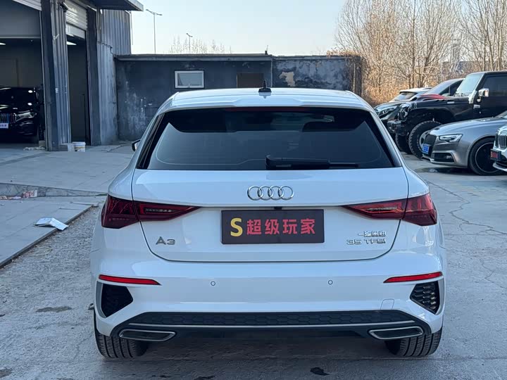 Фото 8 - Audi A3