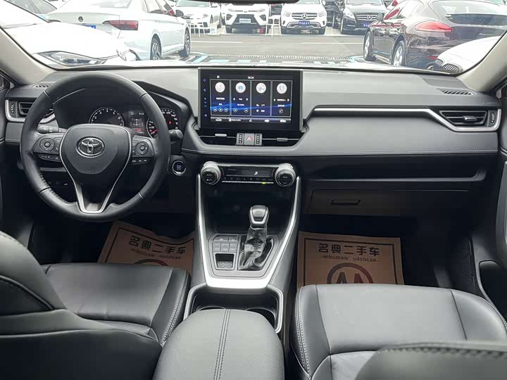 Фото 5 - Toyota Wildlander