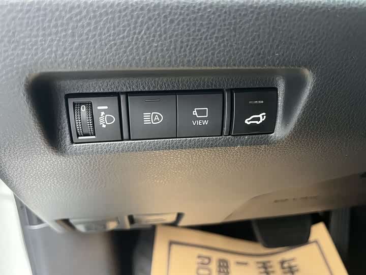 Фото 9 - Toyota Wildlander