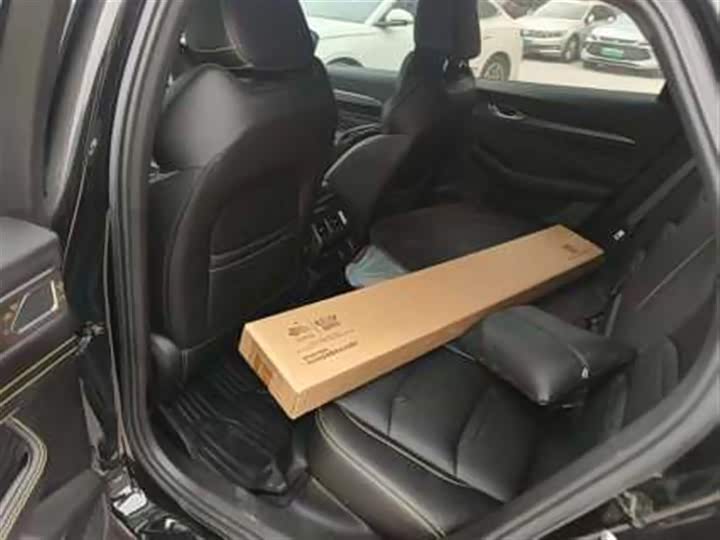 Фото 8 - Geely Preface