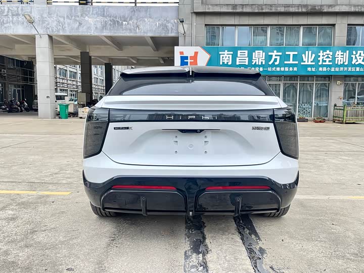 Фото 6 - HiPhi X